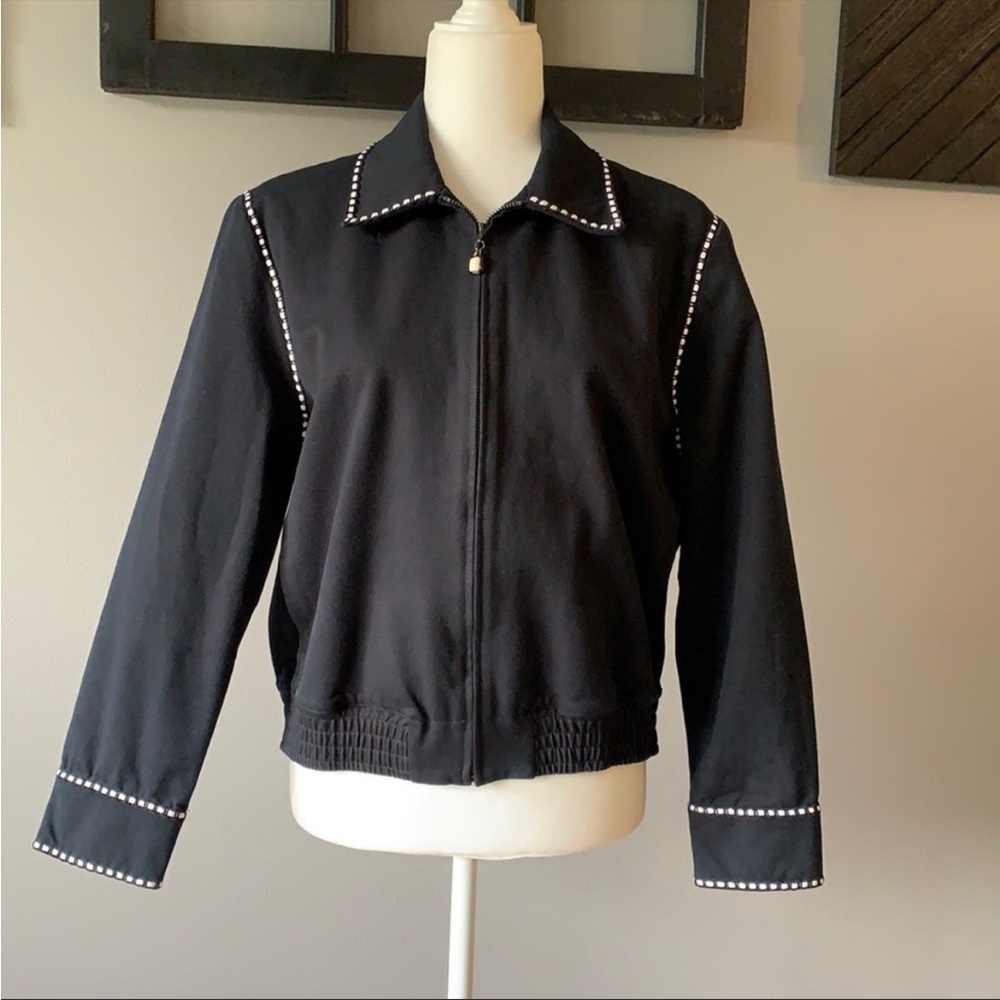 St. John Sport Black Zip Up Jacket With White Trim